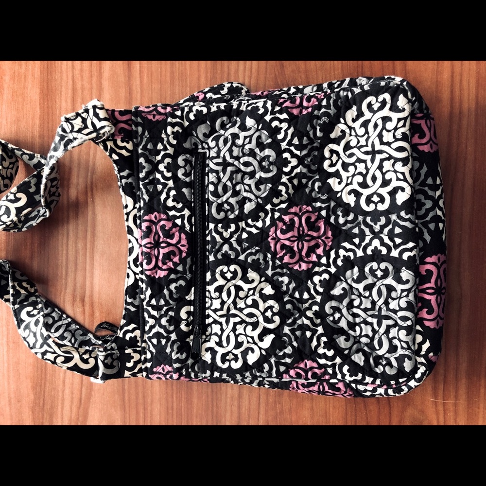Vera Bradley crossover bag